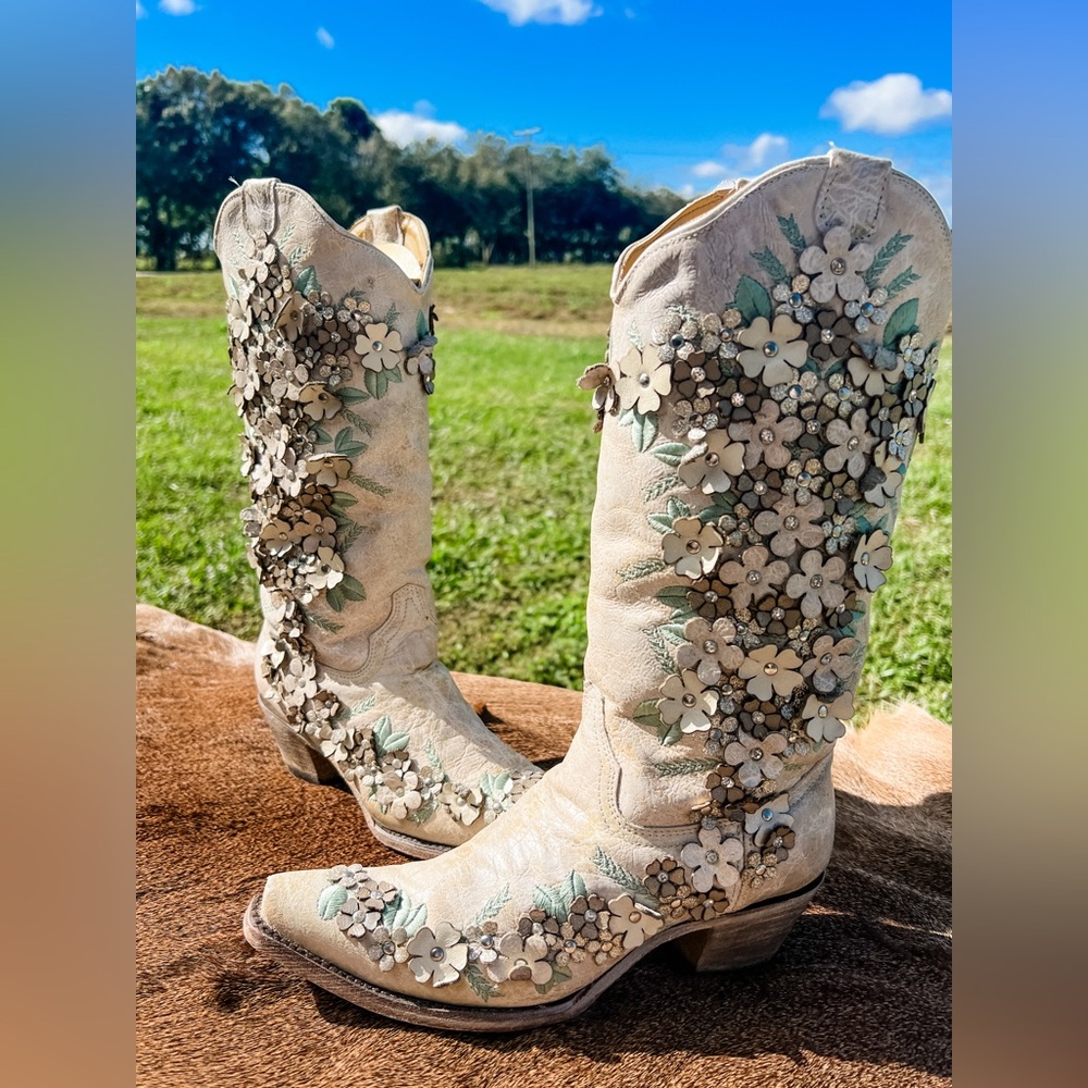 Corral Floral Overlay Boots, Size 9.5